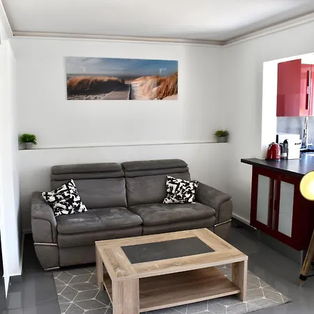 Apartment Magnifique 2 Pieces Au Calme Cannes